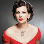 Columbus Indiana Philharmonic to present a very vintage Christmas with guest vocalist