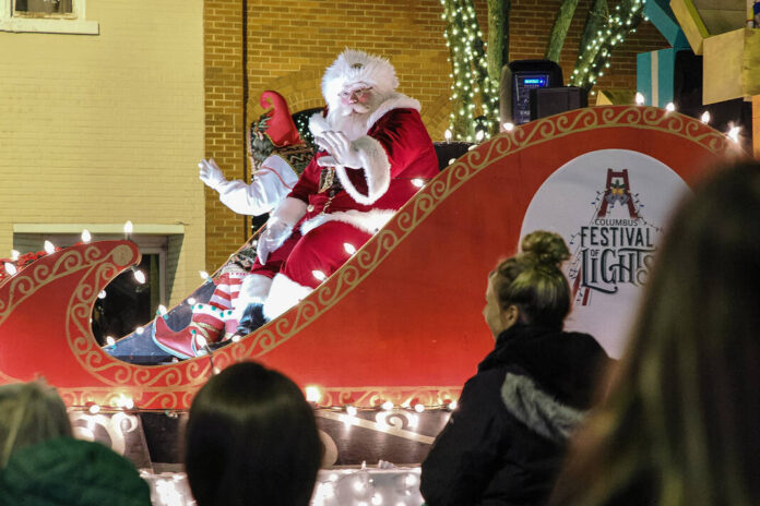 135687918_web1_20241208cr-festival-of-lights-26