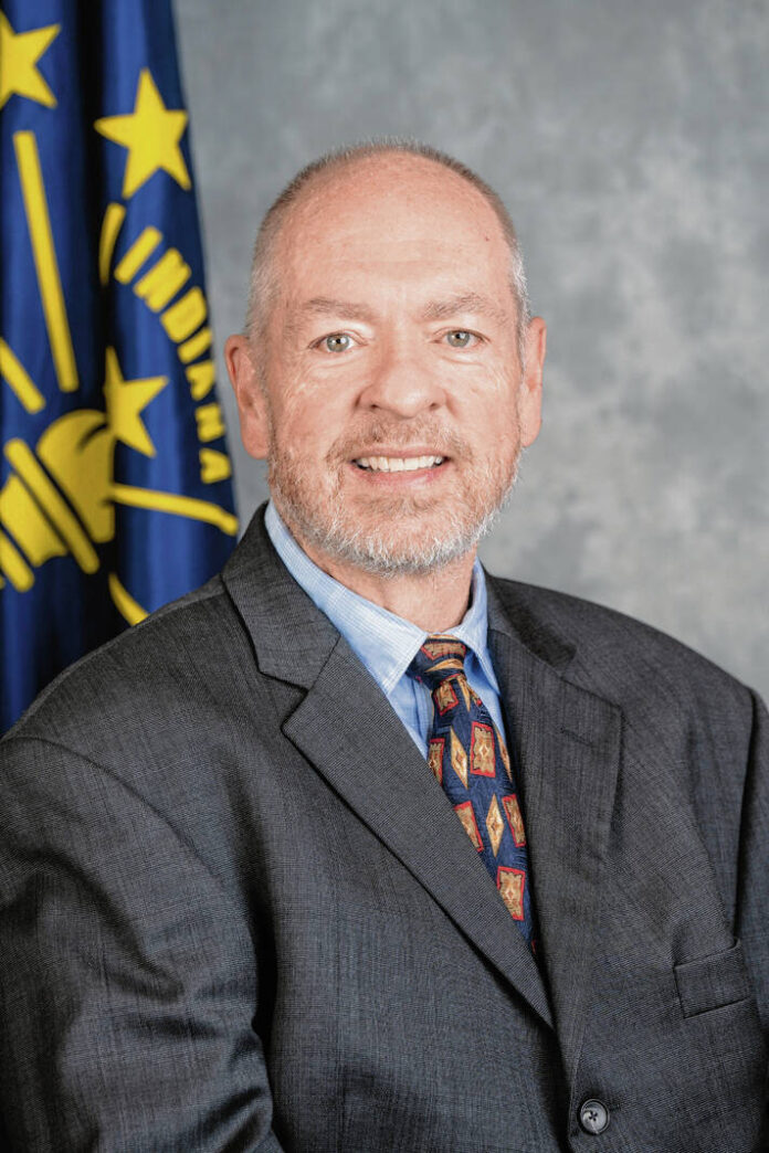 135688783_web1_20250101dj-greg-walker-mug