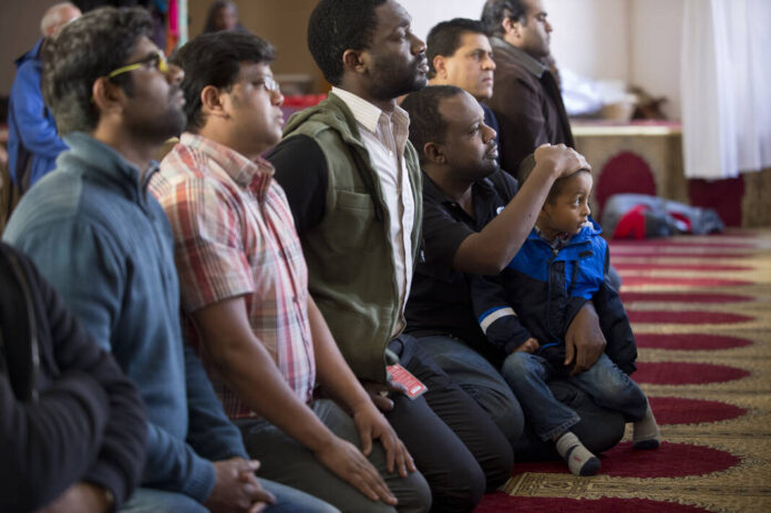 135070625_web1_20251223cr-lkbk