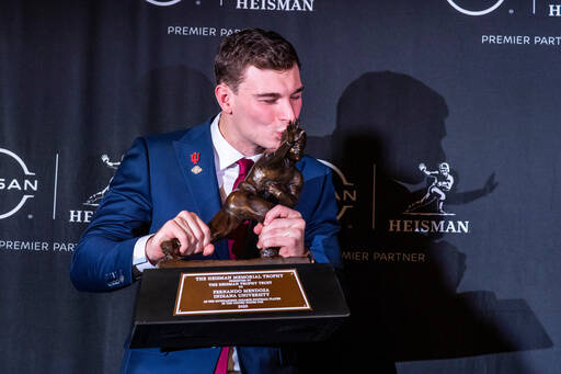 135786594_web1_d96d91a5778148bd9cef3dbc7e76e42f--0--3aeb36d794034246ae6ff0feaaaa3c64_Preview