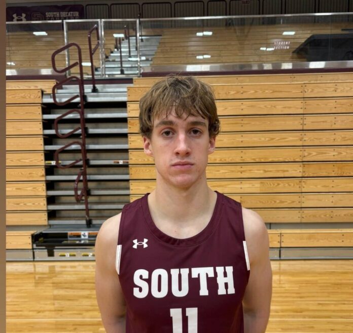 135842674_web1_Drake-Scaggs