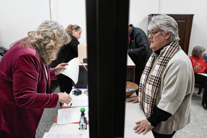 135892236_web1_20260107cr-candidates-file-12