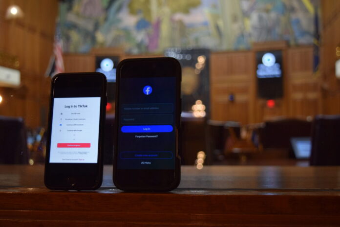 20260212cr-cell-phones