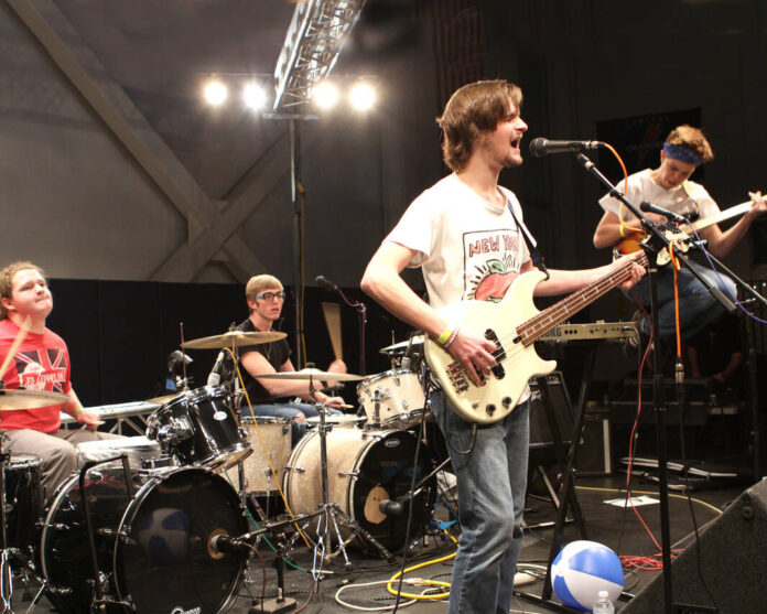 135208938_web1_20260308cr-lkbk