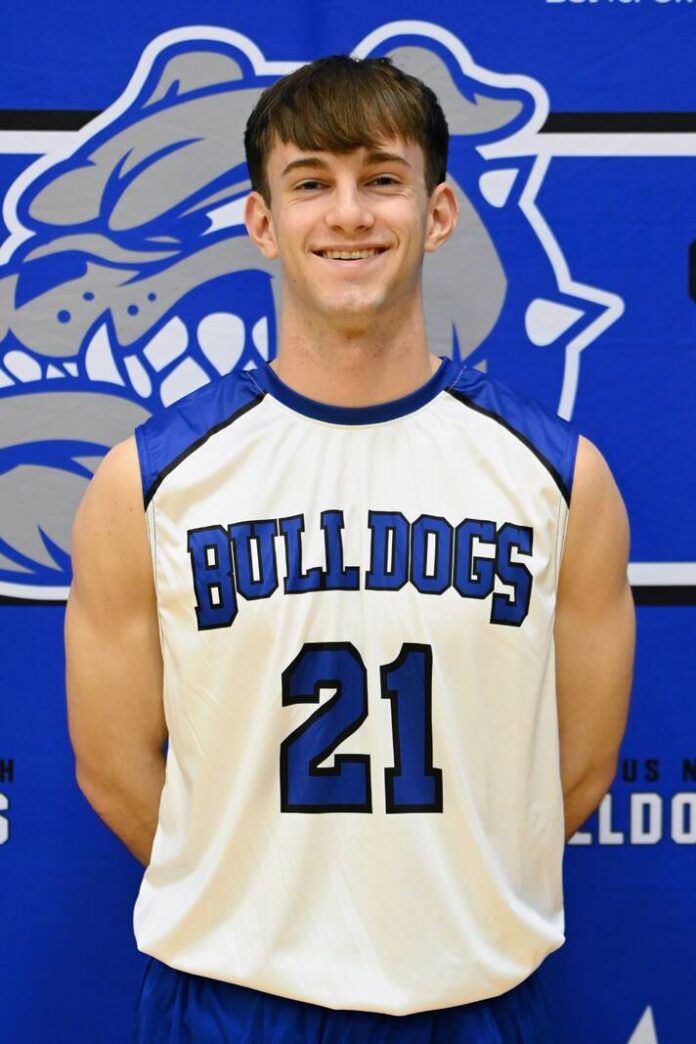 136224100_web1_21-Leo-Iorio