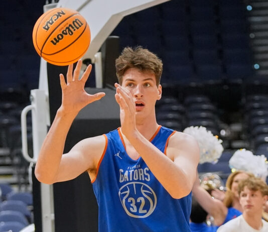 World’s tallest basketball player, 7-foot-9 Olivier Rioux, is transferring from Florida