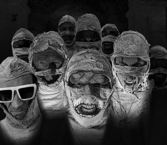 Funk-rock band Here Comes the Mummies to perform at Brown County Music Center